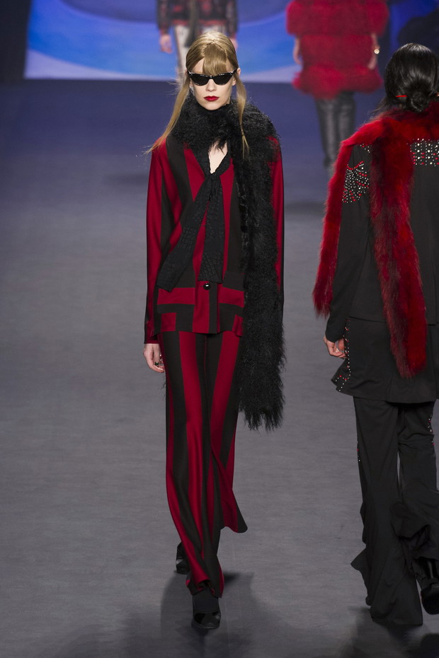 Szale oversize - trendy jesień-zima 2014/2015