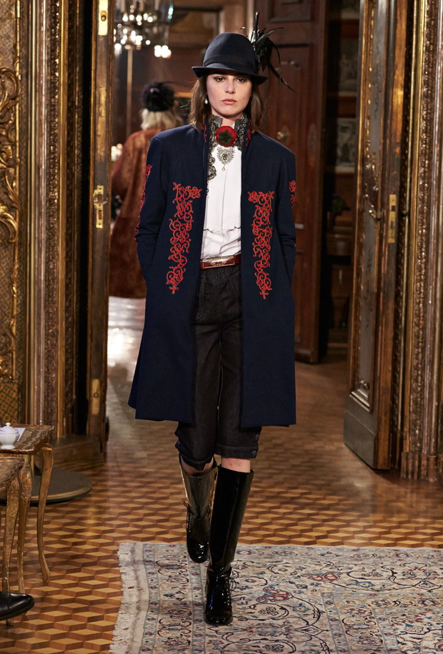 Chanel Métiers d’art Paris-Salzburg