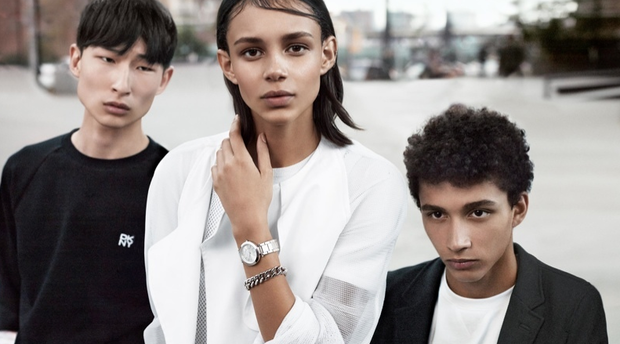 Cara Delevingne w kampanii DKNY wiosna-lato 2015