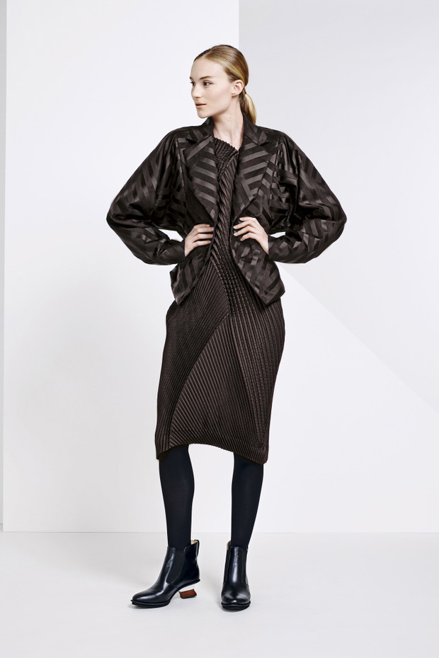Issey Miyake Pre-Fall 2015