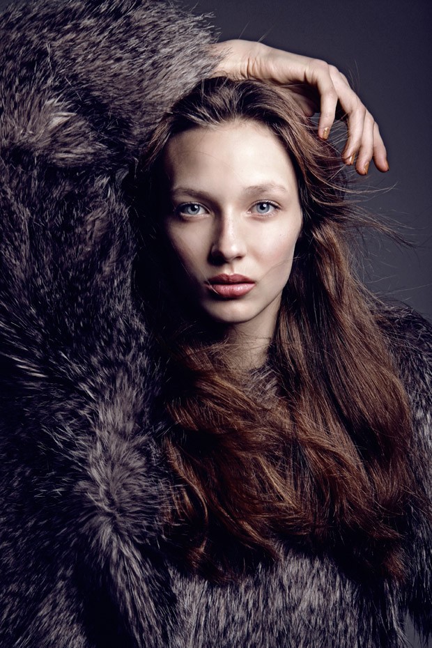 New Face: Ala Sekuła (Gaga Models / IMG) w sesji Miu Miu!