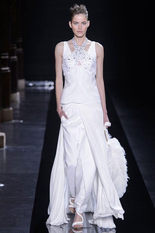 Suknie ślubne z pokazów haute couture wiosna-lato 2015
