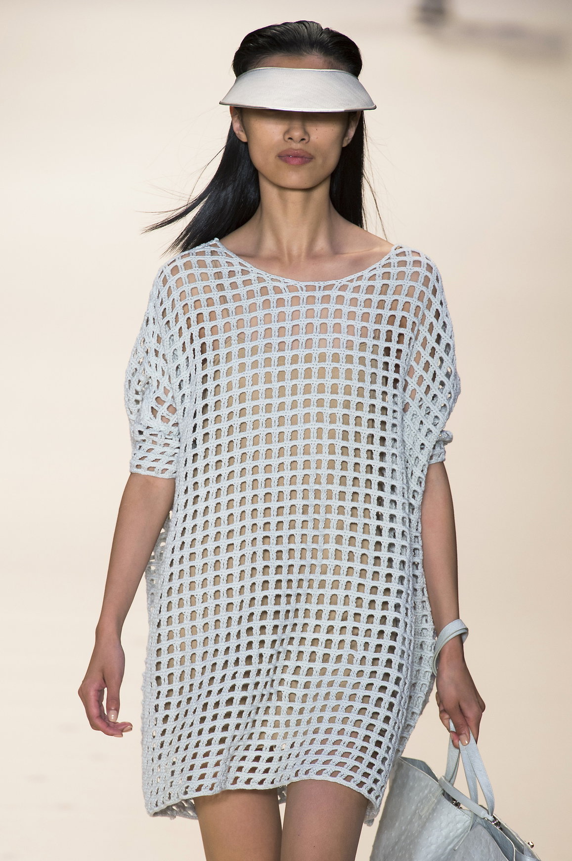 Trendy wiosna-lato 2015: faktury