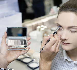 Makijaż z pokazu Dior haute couture wiosna-lato 2015