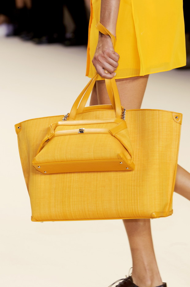 Modne torebki - trendy wiosna-lato 2015