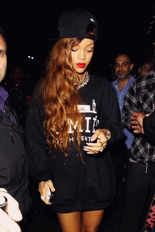 Rihanna w BL TEE. fot. mat. prasowe