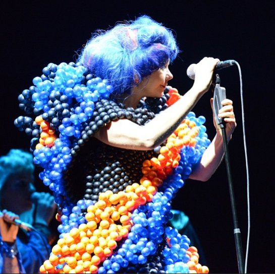 bjoerk-na-koncercie-promujacym-plyte-biophilia-fot-instagram-com-bjork-7cf33bd