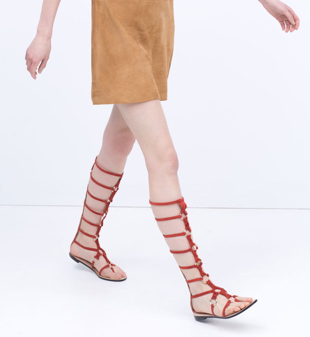 Gladiatorki - trendy wiosna-lato 2015