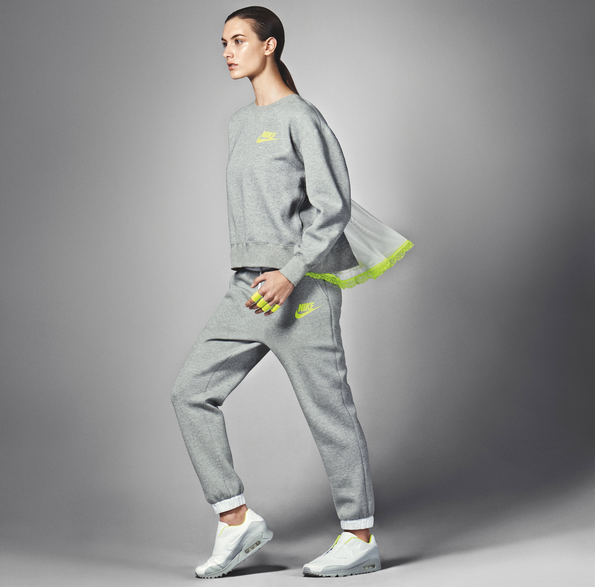 Kolekcja Nike Lab x sacai - ten koncept Was poruszy!