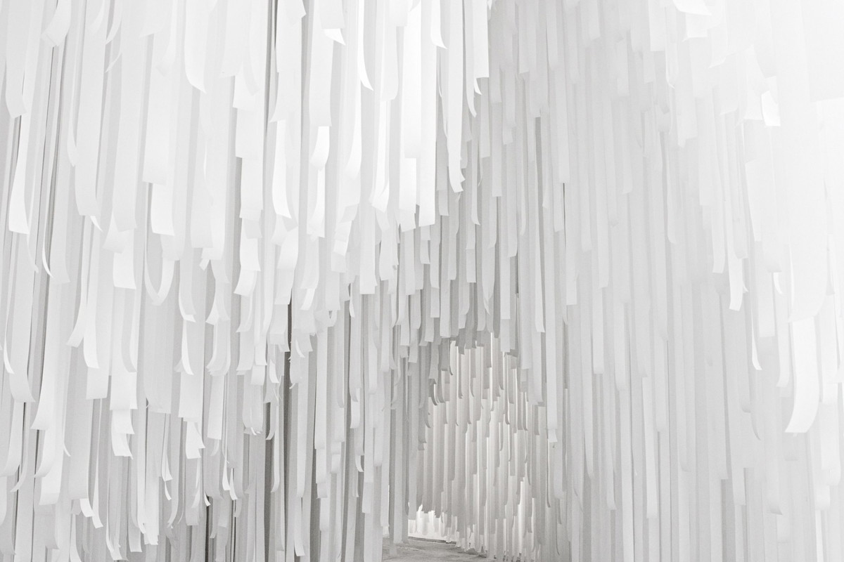 COS x Snarkitecture na Salone del Mobile