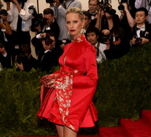 Karolina Kurkova na Met Gala 2015: przygotowania do balu