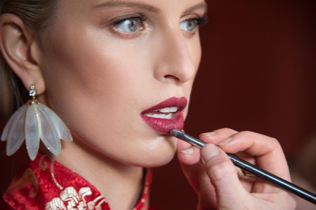 Karolina Kurkova na Met Gala 2015: przygotowania do balu