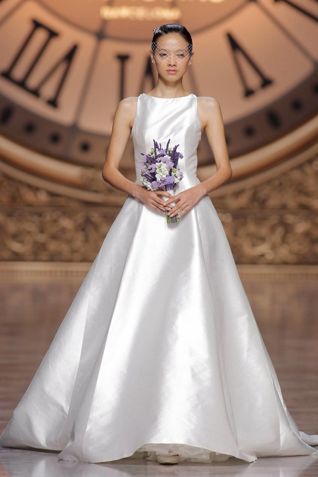 Suknie ślubne Atelier Pronovias 2016