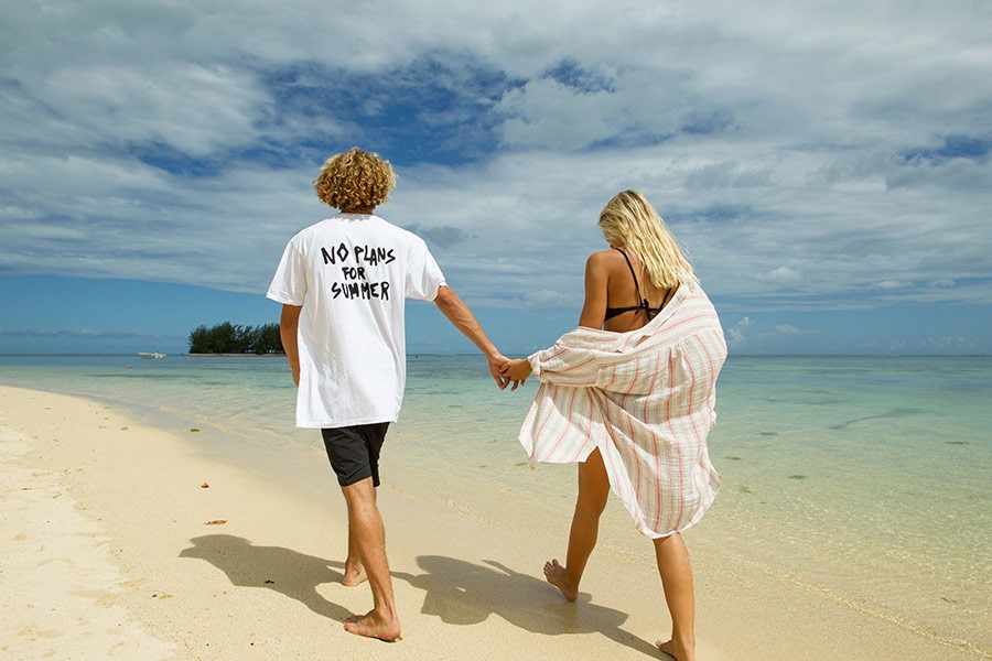 Jay Alvarrez i Alexis Ren dla Pull & Bear