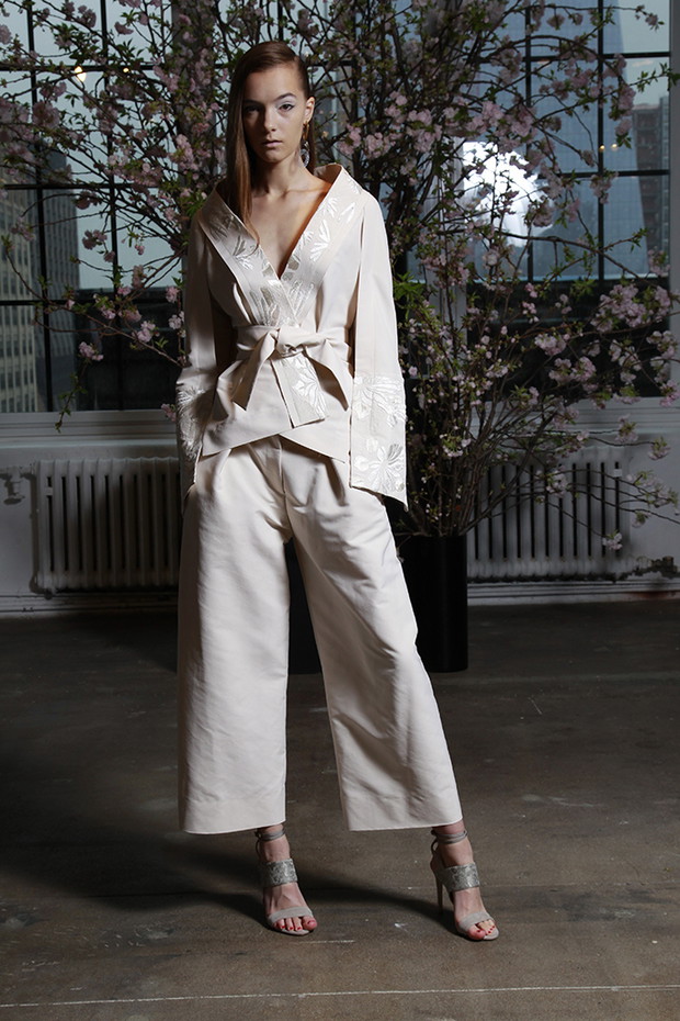 Donna Karan Resort 2016