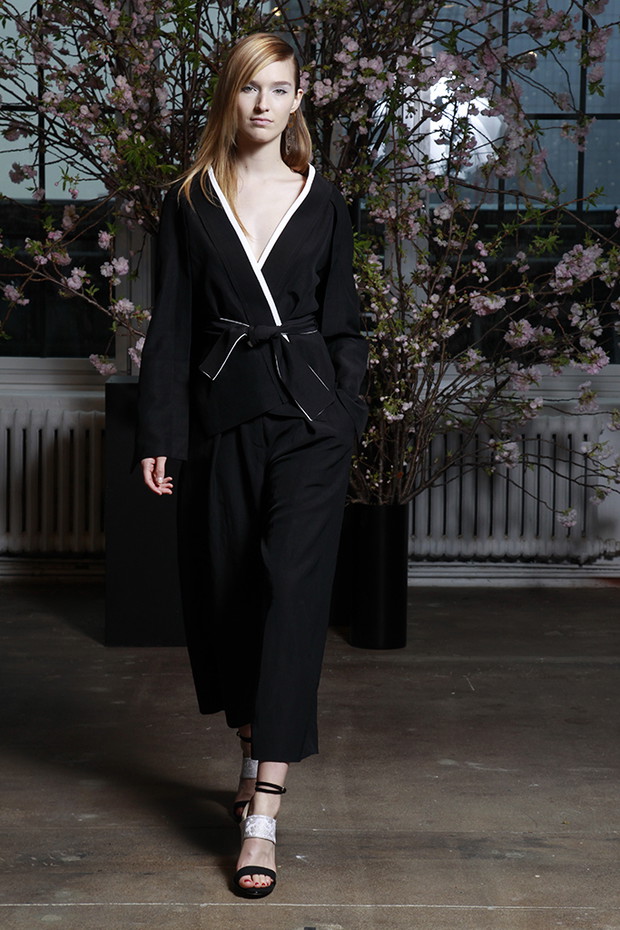 Donna Karan Resort 2016