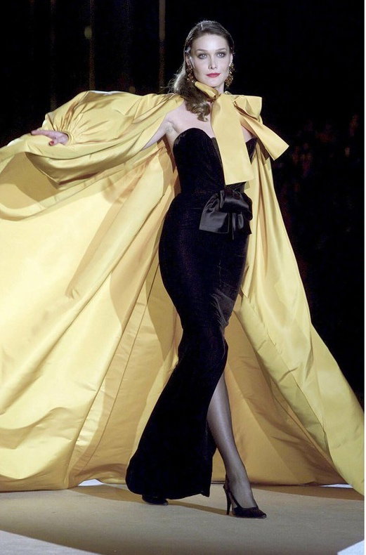 Yves Saint Laurent wraca do pokazów haute couture!