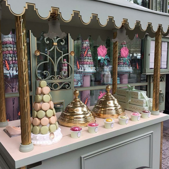 Ladurée Paris - narodowa duma Francji