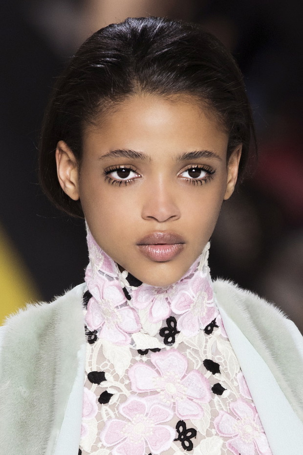 Look z wybiegu: Giambattista Valli jesień-zima 2015/2016