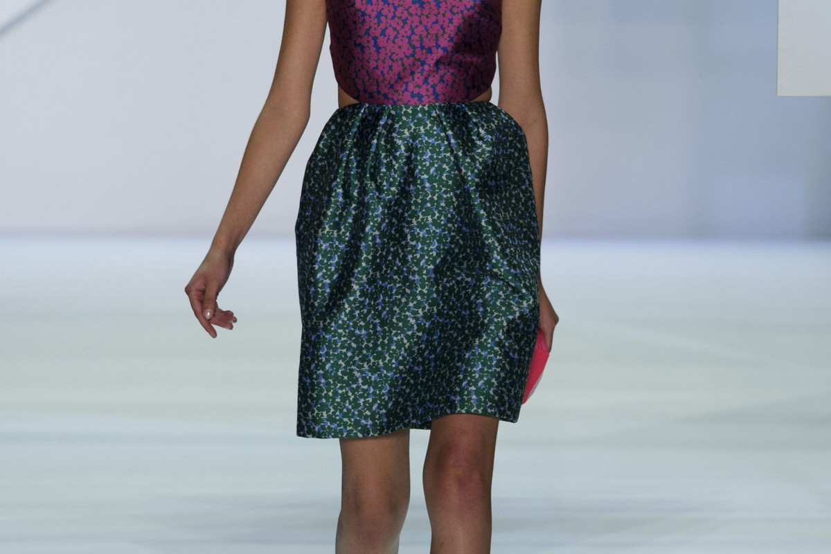 Monique Lhuillier wiosna-lato 2016