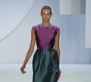 Monique Lhuillier wiosna-lato 2016