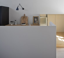 Wnętrze tygodnia: minimalistyczny apartament w Paryżu, proj. RMGB, fot. mat studio RMGB