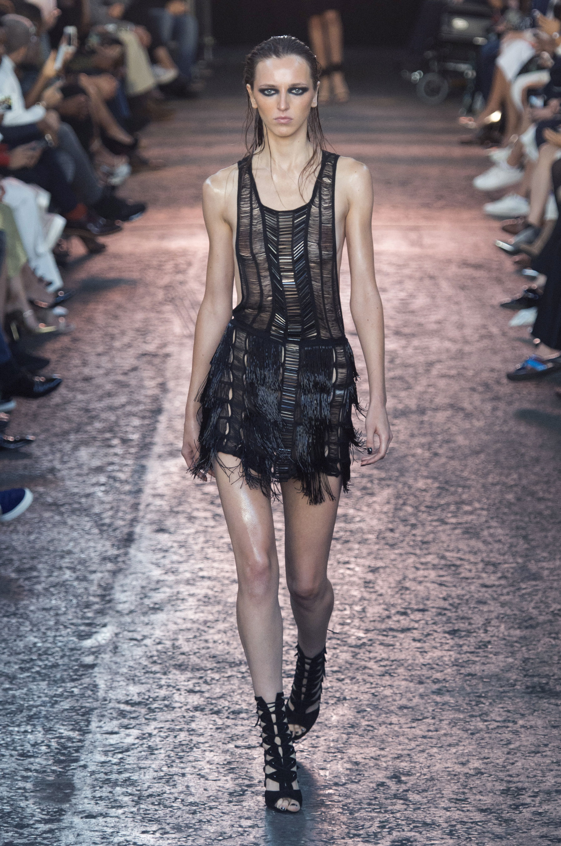 Julien Macdonald wiosna-lato 2016