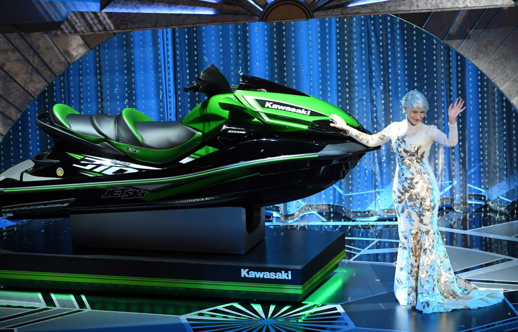 Hellen Mirren i jet ski
