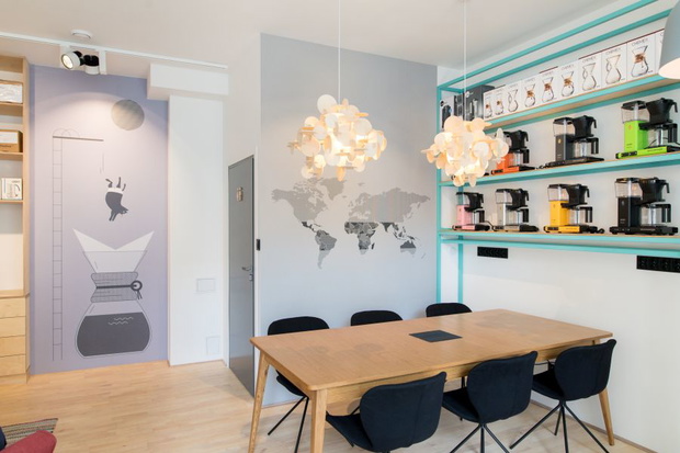 kawiarnia-coffeedesk-na-wilczej-w-warszawie13-95da831