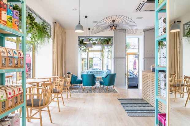 kawiarnia-coffeedesk-na-wilczej-w-warszawie-df4aa61