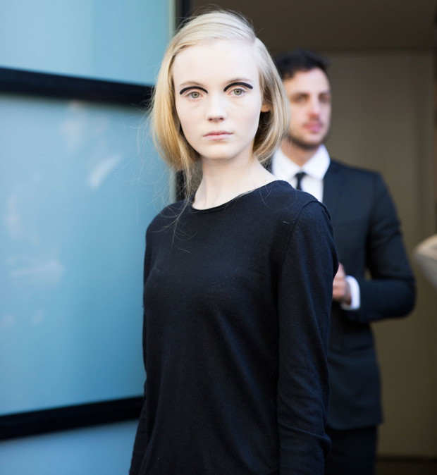 Street fashion: modelki off duty w Mediolanie