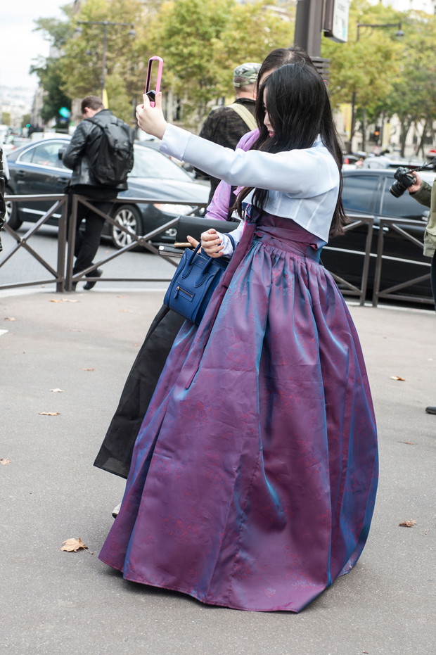 Street fashion: Paris Fashion Week wiosna-lato 2016
