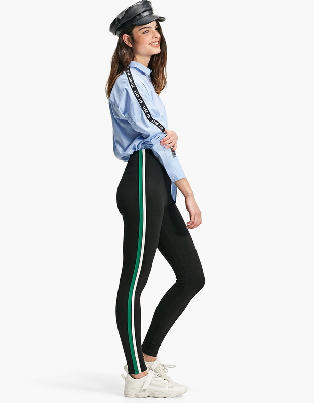 Legginsy z lampasem Stradivarius