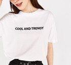 T-shirt z napisami Bershka