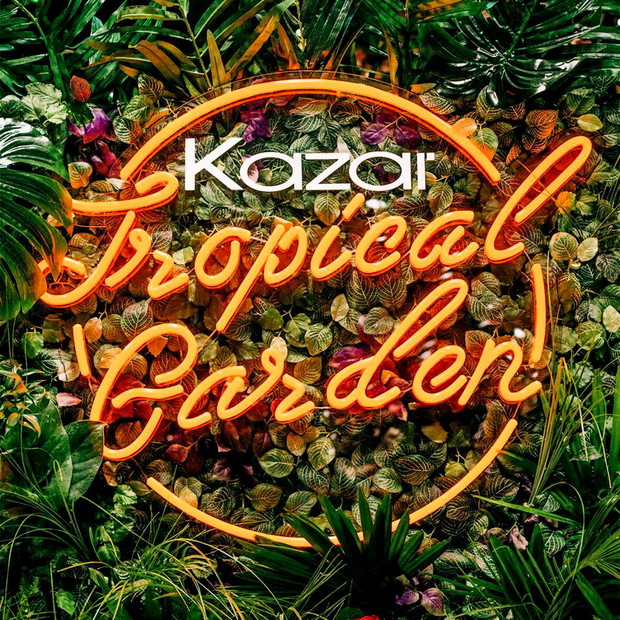Tropical Garden w salonie Kazar w CH Arkadia