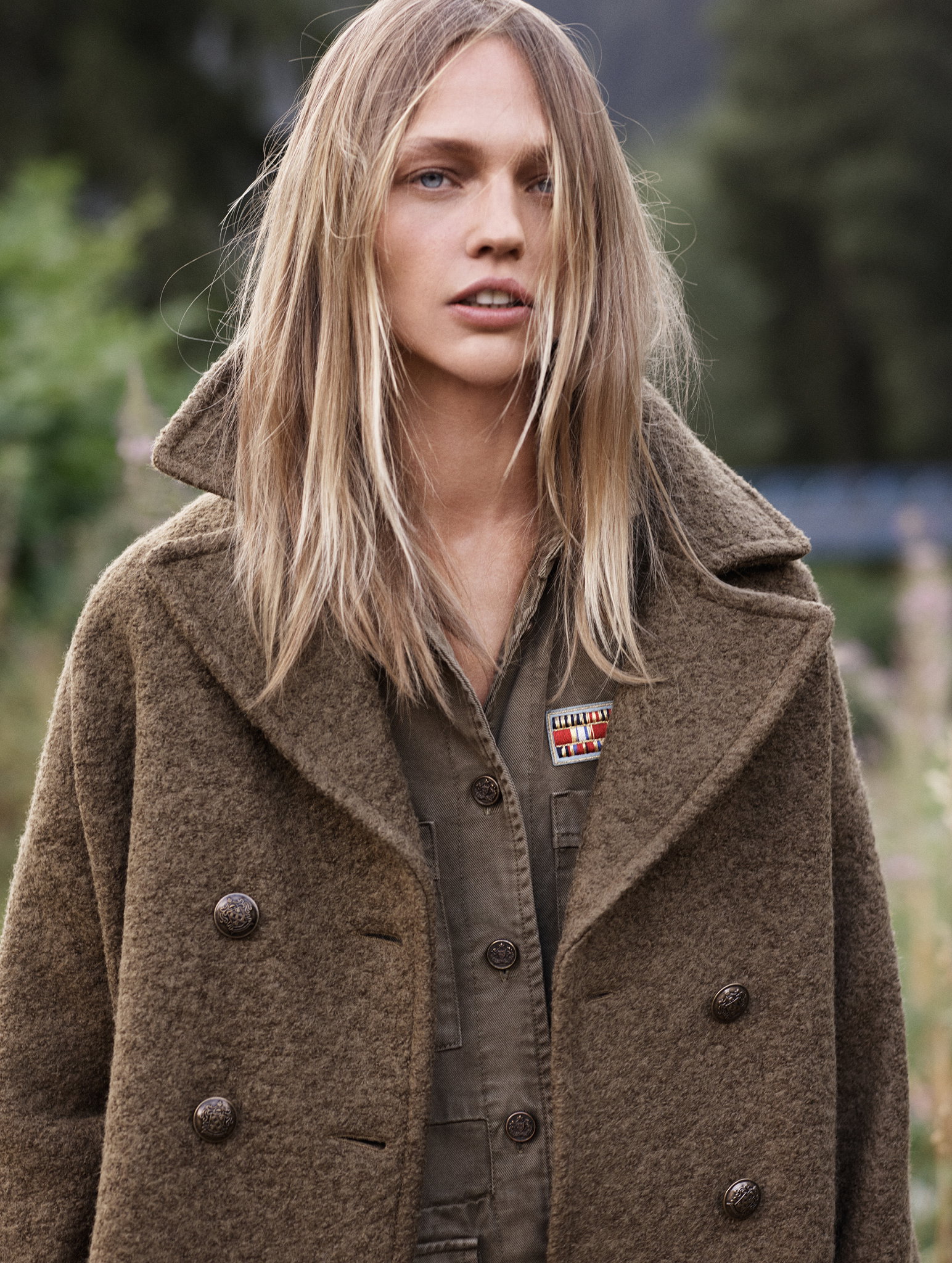 Sasha Pivovarova w lookbooku Mango natural state jesień 2015