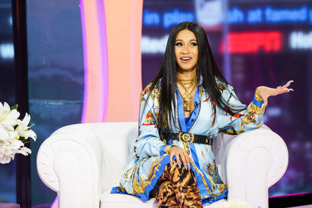 Cardi B w MTV TRL