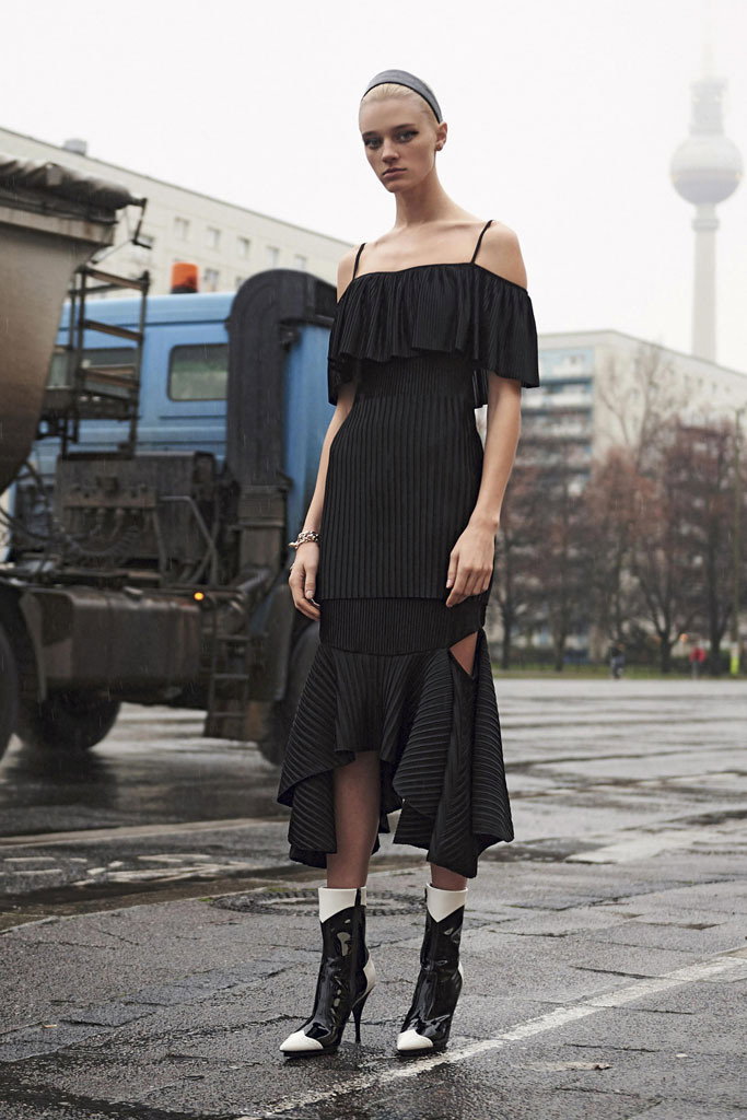 Givenchy Pre-Fall 2016
