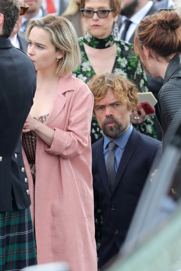 emilia-clarke-i-peter-dinklage-1b19bae