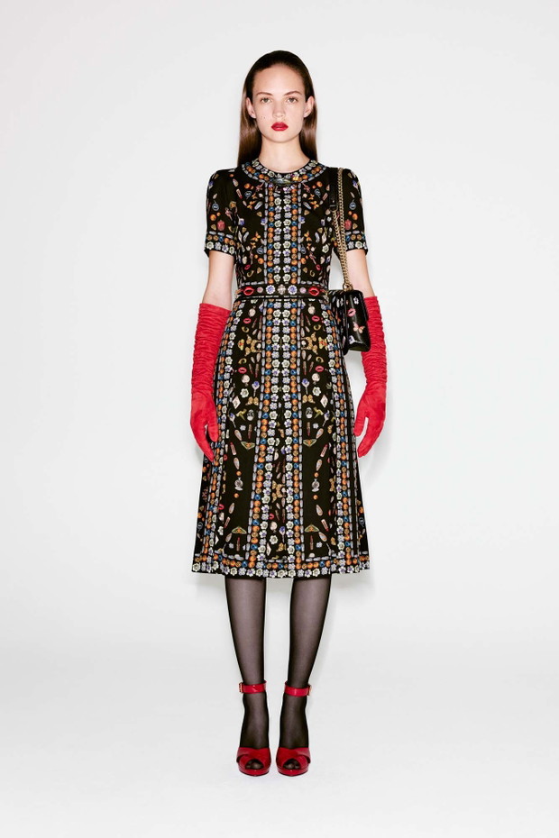 Alexander McQueen Pre-Fall 2016