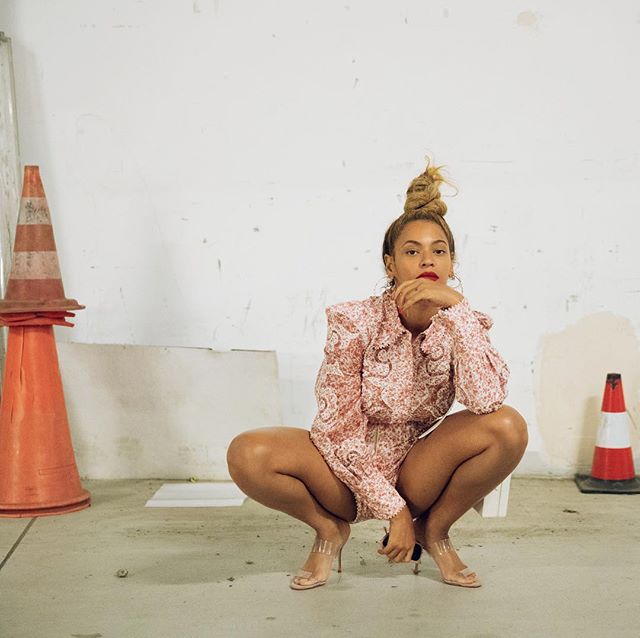 Beyoncé w sukience Zimmermann