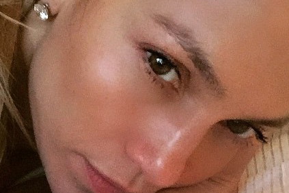 Jennifer Lopez bez makijażu! Zobacz klip z Dubsmash