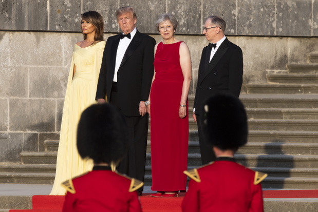 melania-trump-donald-trump-theresa-may-i-philip-may-w-trakcie-uroczystosci-zorganizowanej-w-blenheim-palace-12-07-20183-e371fee