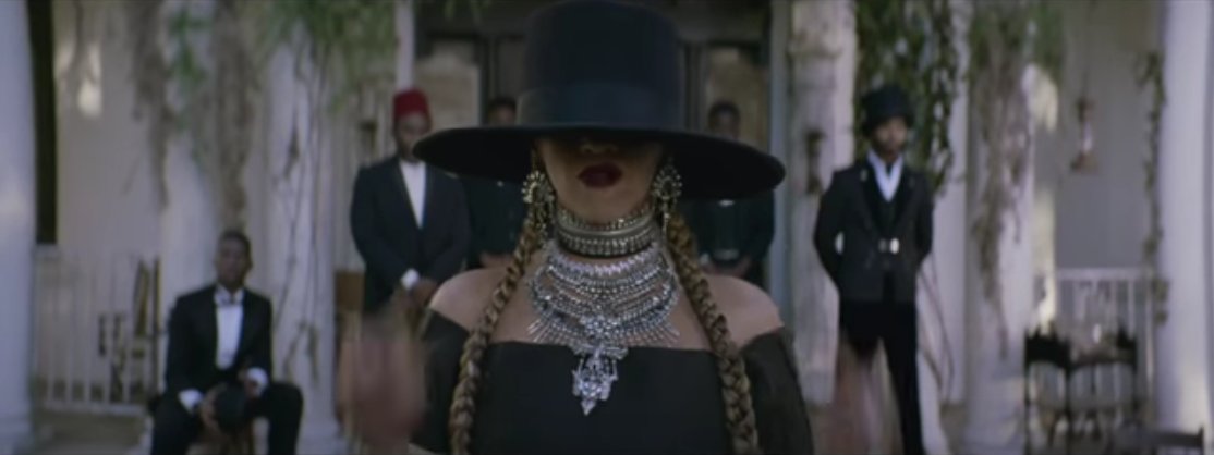 Beyoncé "Formation" - stylizacje gwiazdy