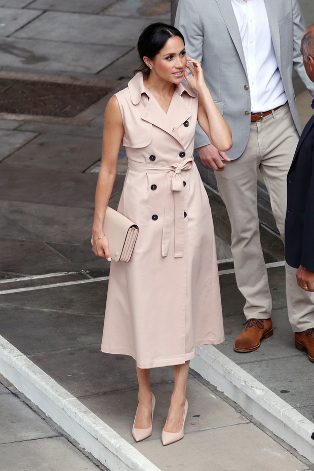 ksiezna-meghan-na-wystawie-o-nelsonie-mandeli-w-londynskim-southbank-centre-17-07-20181-73189ee