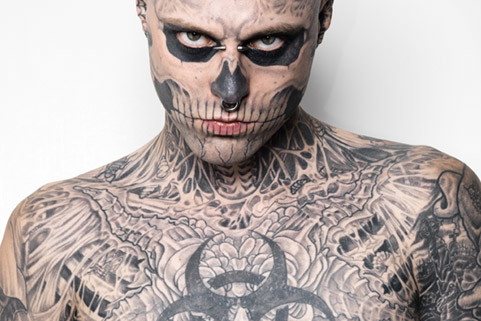 Zombie Boy bez tatuaży. Jak wyglądał?
