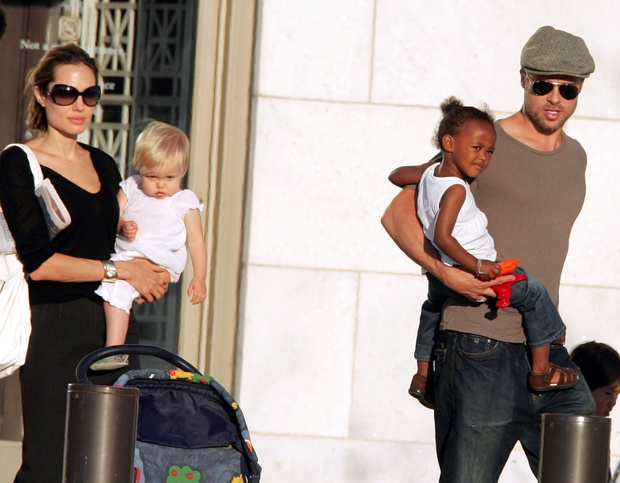 Brad Pitt, Angelina Jolie and Family Sighting in Chicago - August 11, 2007