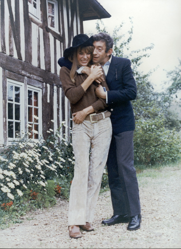On the set of Slogan