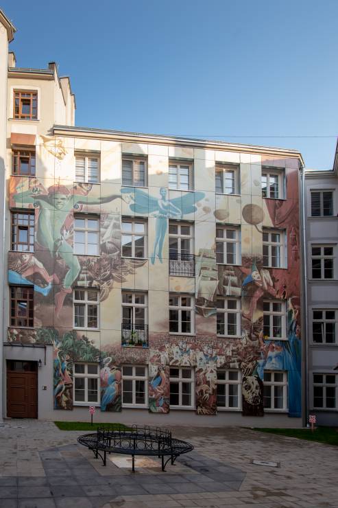 podworko-w-lodzi-murale-na-kamieniu-wieckowskiego-42-bd91ded
