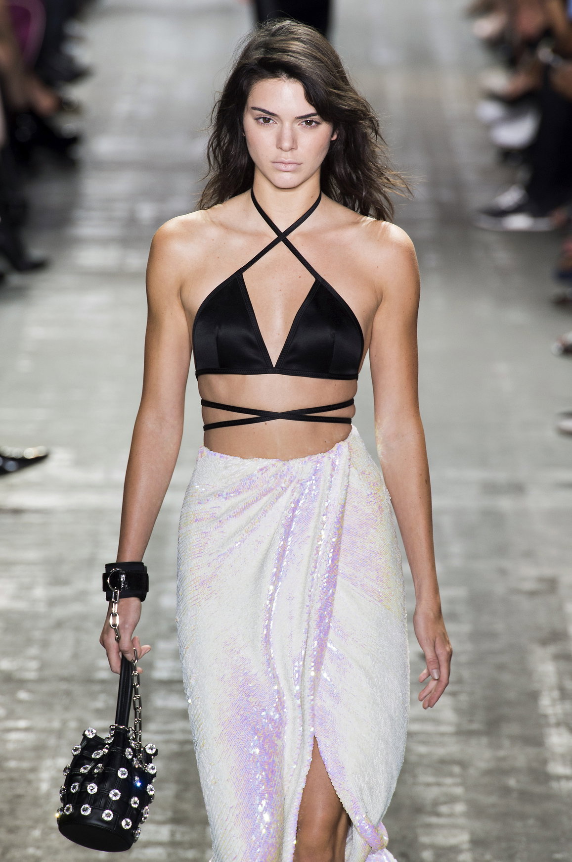 Treningi modelek: Kendall Jenner na wybiegu
